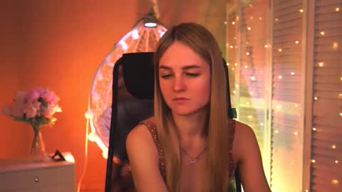 Snapshot of deboralarson chatting on March 2026 04:18:01 AM Debora online show from March 2026 04:18:01 AM