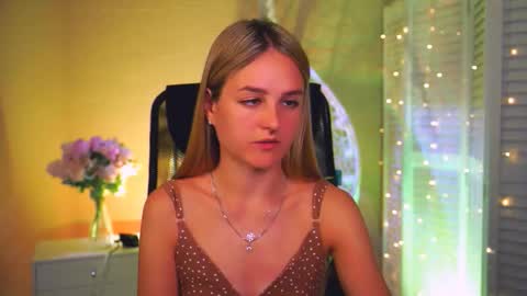 Snapshot of deboralarson chatting on March 2026 03:23:01 AM Debora online show from March 2026 03:23:01 AM