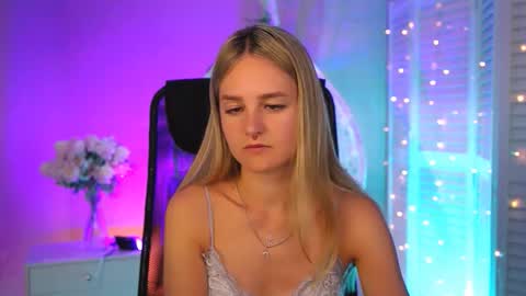 Snapshot of deboralarson chatting on March 2026 03:12:01 AM Debora online show from March 2026 03:12:01 AM