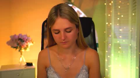 Snapshot of deboralarson chatting on March 2026 03:07:02 AM Debora online show from March 2026 03:07:02 AM