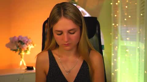 Snapshot of deboralarson chatting on March 2026 02:46:01 AM Debora online show from March 2026 02:46:01 AM