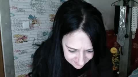 Snapshot of debramilf chatting on April 2026 02:18:01 AM DebraMilf online show from April 2026 02:18:01 AM