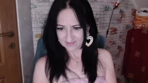 DebraMilf online show from July 2026 01:40:01 AM