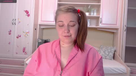 debramust online show from December 2024 04:48:02 PM