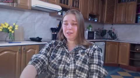 debramust online show from February 2025 07:49:01 PM