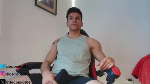 Snapshot of deconrios chatting on May 2026 07:30:02 PM Santiago online show from May 2026 07:30:02 PM