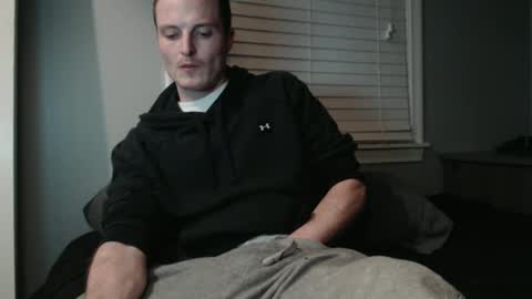 Snapshot of dee4dayz19 chatting on December 2024 03:36:01 AM Dee4dayz online show from December 2024 03:36:01 AM