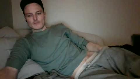 Snapshot of dee4dayz19 chatting on February 2025 05:26:02 AM Dee4dayz online show from February 2025 05:26:02 AM