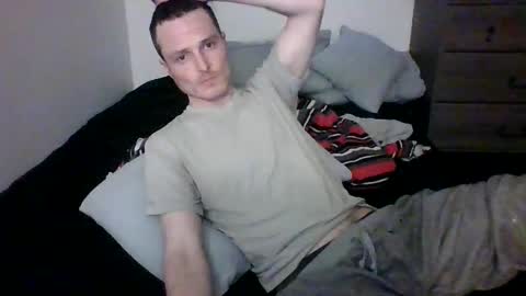 Snapshot of dee4dayz19 chatting on December 2025 10:40:01 PM Dee4dayz online show from December 2025 10:40:01 PM