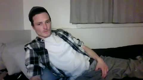 Snapshot of dee4dayz19 chatting on February 2026 02:37:01 AM Dee4dayz online show from February 2026 02:37:01 AM