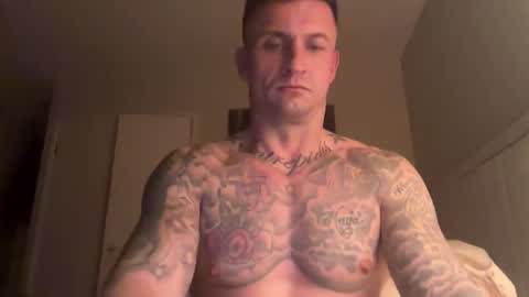 Snapshot of dee7605 chatting on November 2025 12:53:01 AM Dan online show from November 2025 12:53:01 AM