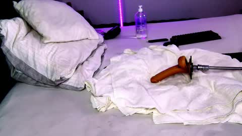 Snapshot of dee_waters chatting on March 2026 02:04:02 AM Tikhomirov old usersname Instagram- tikhomirovandreea17 Twitter DeeaOfficial17 online show from March 2026 02:04:02 AM