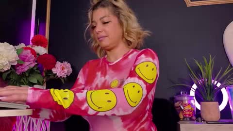 Deea online show from November 2025 08:29:01 PM