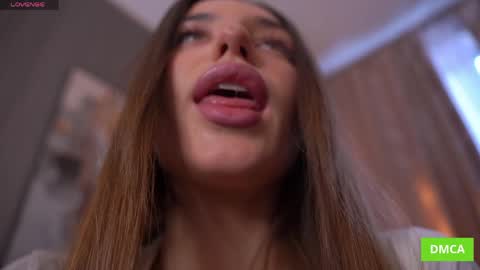 Snapshot of deeptalkss_ chatting on April 2026 08:09:02 AM Eva online show from April 2026 08:09:02 AM