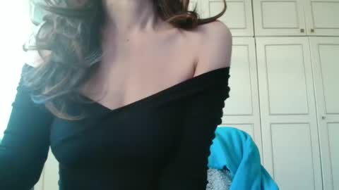 KamiDevi online show from February 2026 04:04:02 PM