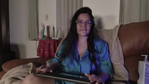 Andre  online show from October 2025 07:04:02 AM