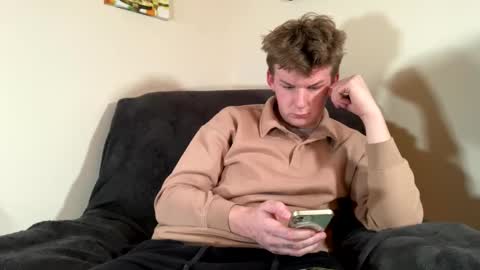 Snapshot of deeyungguy chatting on January 2025 09:54:02 AM more content and goodies online show from January 2025 09:54:02 AM