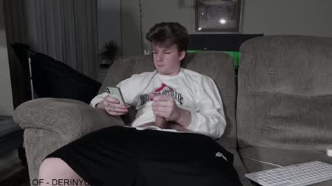 Snapshot of deeyungguy chatting on January 2025 09:02:02 AM more content and goodies online show from January 2025 09:02:02 AM