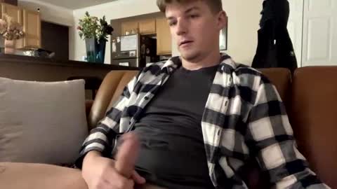 Snapshot of deeyungguy chatting on December 2025 01:26:01 PM more content and goodies online show from December 2025 01:26:01 PM