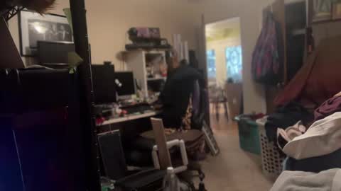 Snapshot of degeneratesaint chatting on January 2025 08:09:01 PM Tori online show from January 2025 08:09:01 PM