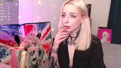 Snapshot of degradat1on chatting on February 2025 02:35:02 PM degradat1on online show from February 2025 02:35:02 PM