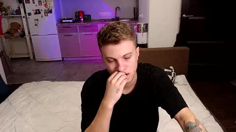 Snapshot of degradat1on chatting on October 2025 11:10:01 AM degradat1on online show from October 2025 11:10:01 AM