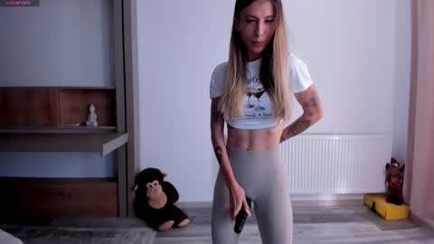 Snapshot of deidi_sweet chatting on January 2025 08:17:01 AM Di online show from January 2025 08:17:01 AM