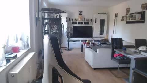 deinprinz2312 online show from July 2026 05:17:01 AM