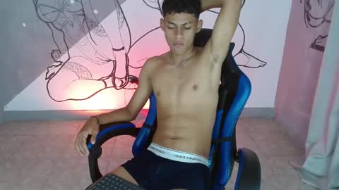 Snapshot of deivid_bigcock1 chatting on October 2025 12:22:01 AM Deivid online show from October 2025 12:22:01 AM