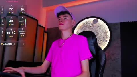 Deivid online show from October 2025 08:21:02 PM