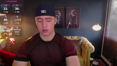 Snapshot of deivid_parker chatting on July 2026 02:10:01 PM Deivid online show from July 2026 02:10:01 PM