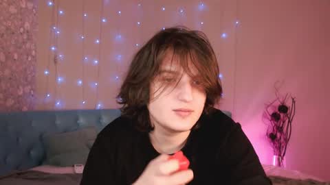 Snapshot of delalex chatting on March 2026 08:45:01 PM Alex online show from March 2026 08:45:01 PM