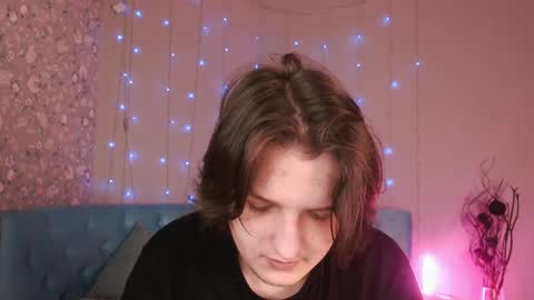 Snapshot of delalex chatting on March 2026 08:34:02 PM Alex online show from March 2026 08:34:02 PM