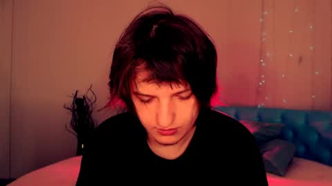 Snapshot of delalex chatting on April 2026 09:25:02 AM Alex online show from April 2026 09:25:02 AM