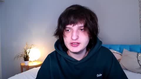 Snapshot of delalex chatting on April 2026 07:06:02 PM Alex online show from April 2026 07:06:02 PM