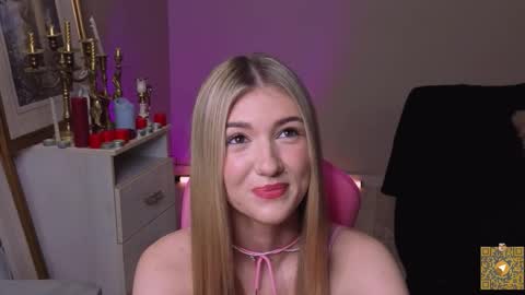 Snapshot of delcieodoherty chatting on October 2025 08:40:02 PM Adla online show from October 2025 08:40:02 PM