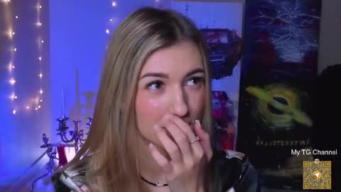 Snapshot of delcieodoherty chatting on November 2025 08:08:02 PM Adla online show from November 2025 08:08:02 PM