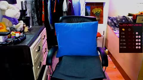 Delicacat online show from January 2025 11:35:01 PM