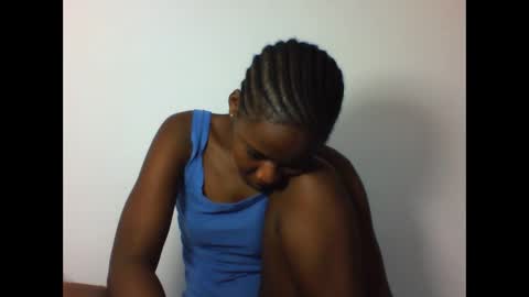 EVAH online show from December 2025 08:43:01 AM