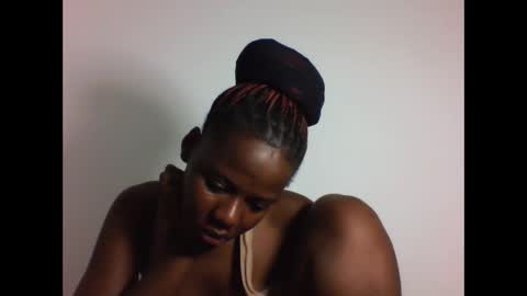 EVAH online show from February 2026 01:13:02 AM