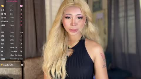 Snapshot of deliciousfaye chatting on April 2026 06:05:01 AM Hello your loving faye 3 online show from April 2026 06:05:01 AM