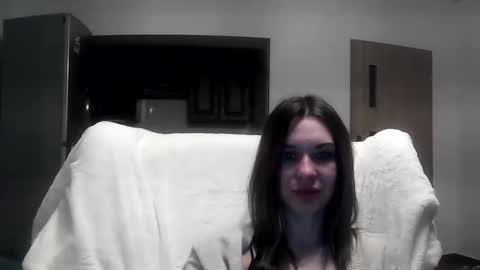 Aurora online show from February 2025 06:01:01 PM