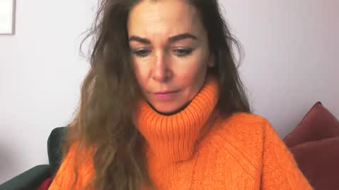 Snapshot of delilah_sweet chatting on September 2025 03:15:02 PM delilah_sweet online show from September 2025 03:15:02 PM