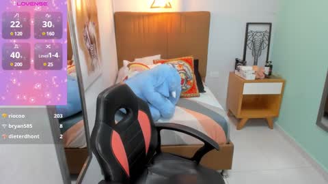 Snapshot of delilaquinn chatting on December 2024 01:22:01 AM delilaquinn online show from December 2024 01:22:01 AM