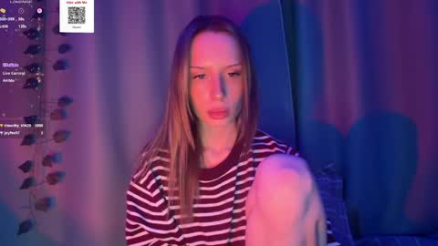Snapshot of dellacampbell chatting on April 2026 04:26:01 PM Della online show from April 2026 04:26:01 PM