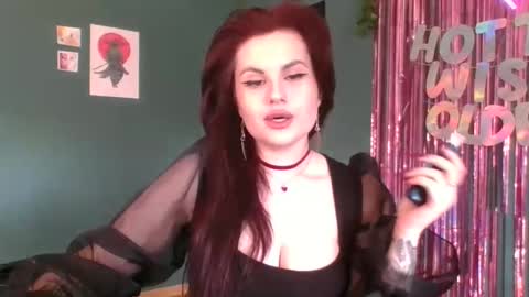 Snapshot of dellacrush_ chatting on February 2025 10:59:01 AM dellacrush_ online show from February 2025 10:59:01 AM