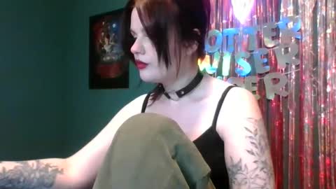 Snapshot of dellacrush_ chatting on February 2025 06:22:01 PM dellacrush_ online show from February 2025 06:22:01 PM