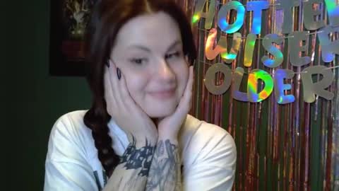 Snapshot of dellacrush_ chatting on February 2025 01:18:02 PM dellacrush_ online show from February 2025 01:18:02 PM