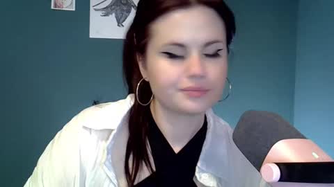 Snapshot of dellacrush_ chatting on February 2025 08:47:01 PM dellacrush_ online show from February 2025 08:47:01 PM