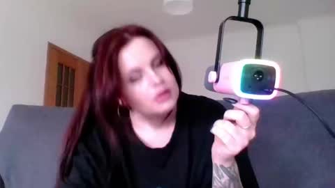 Snapshot of dellacrush_ chatting on February 2025 11:03:01 AM dellacrush_ online show from February 2025 11:03:01 AM